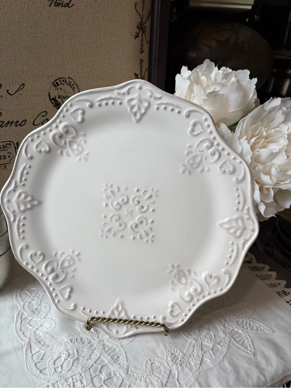 American Atelier white stoneware Florentine Empress dinner plate